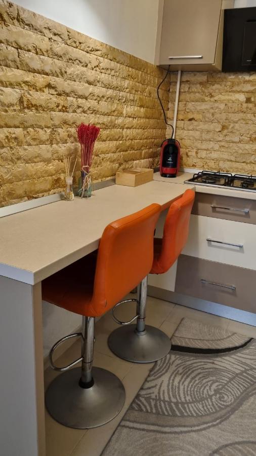 Charm 2 Palas Apartment ยาช ภายนอก รูปภาพ